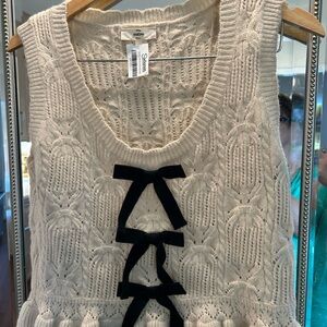 Entro Ecru/Cream Sleeveless Sweater with Black Bows NEW, Large